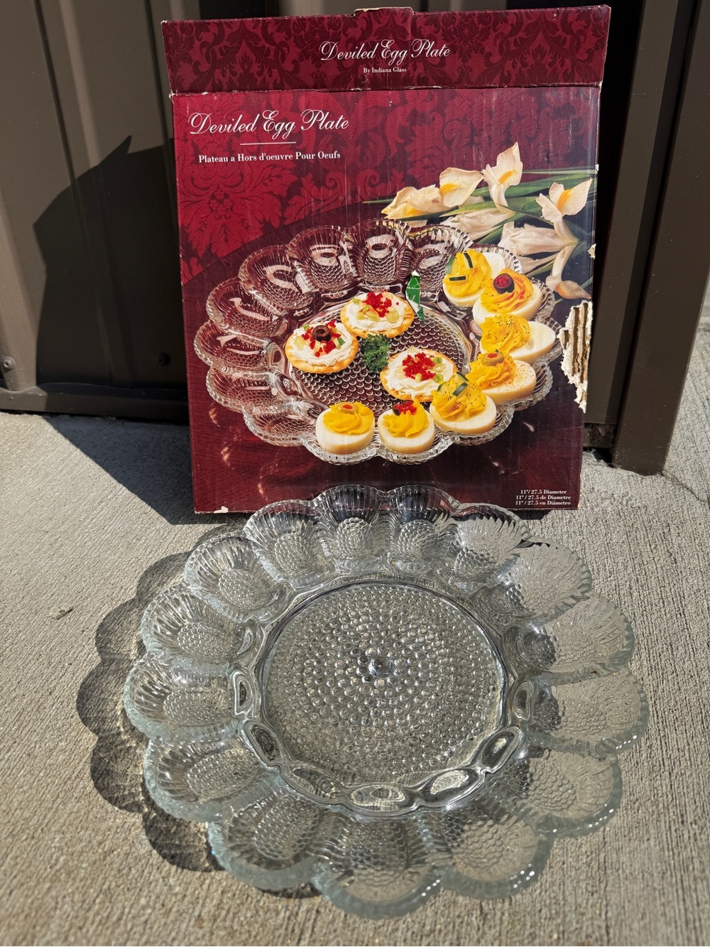 Indiana Glass Deviled Egg Plate - Clear